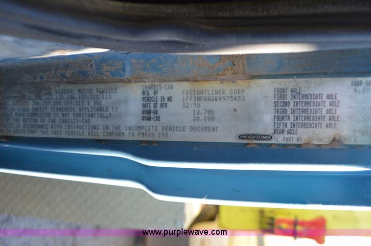 image for item K5370 1998 Freightliner FL70 refined oil truck