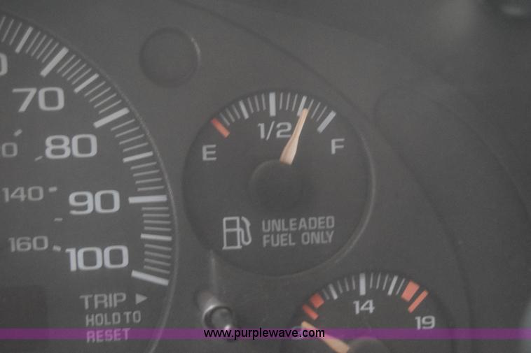 image for item L1199 2000 Chevrolet Express 3500 Cargo school bus