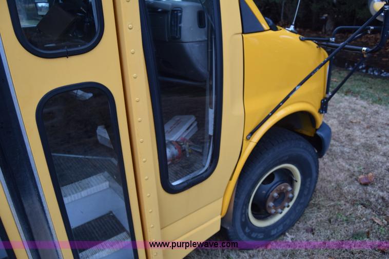 image for item L1199 2000 Chevrolet Express 3500 Cargo school bus