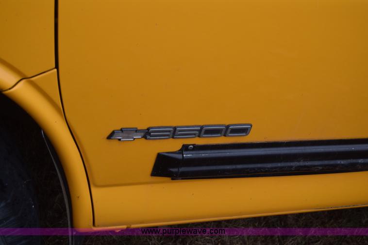 image for item L1199 2000 Chevrolet Express 3500 Cargo school bus