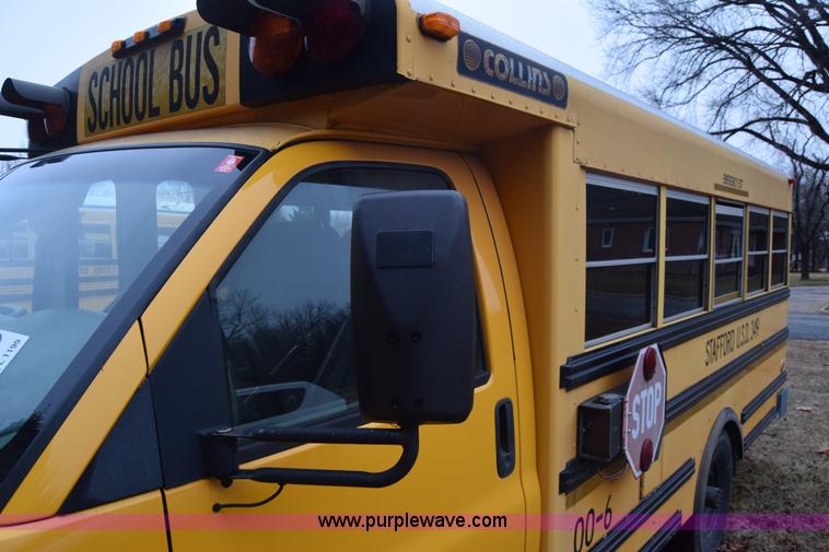 image for item L1199 2000 Chevrolet Express 3500 Cargo school bus