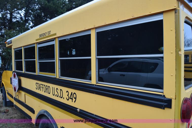 image for item L1199 2000 Chevrolet Express 3500 Cargo school bus