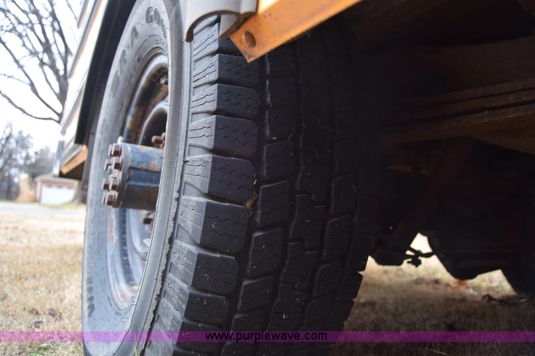 image for item L1199 2000 Chevrolet Express 3500 Cargo school bus