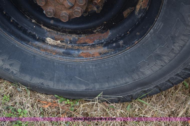 image for item L1199 2000 Chevrolet Express 3500 Cargo school bus