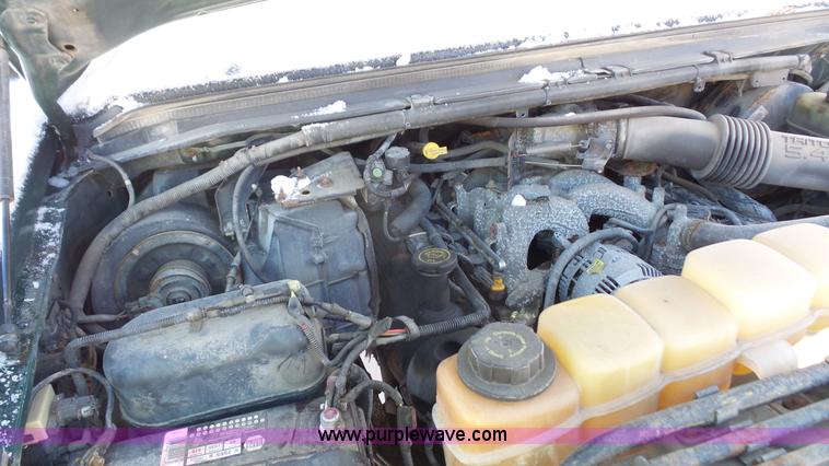 image for item L2366 1999 Ford F250 Super Duty pickup truck