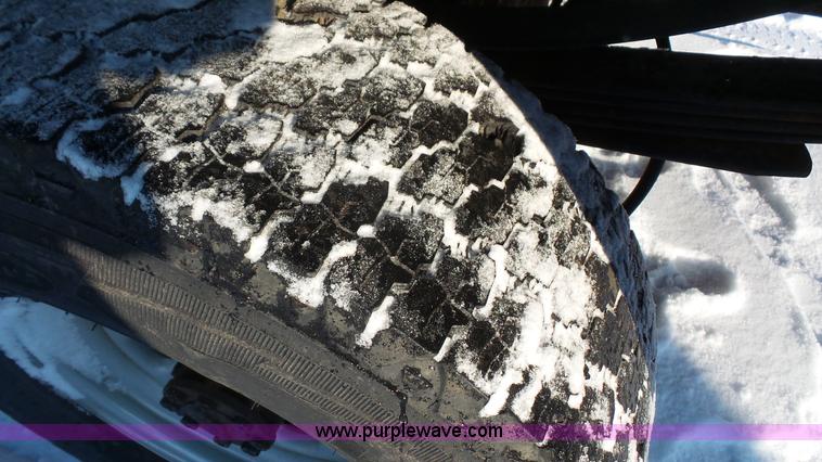 image for item L2366 1999 Ford F250 Super Duty pickup truck