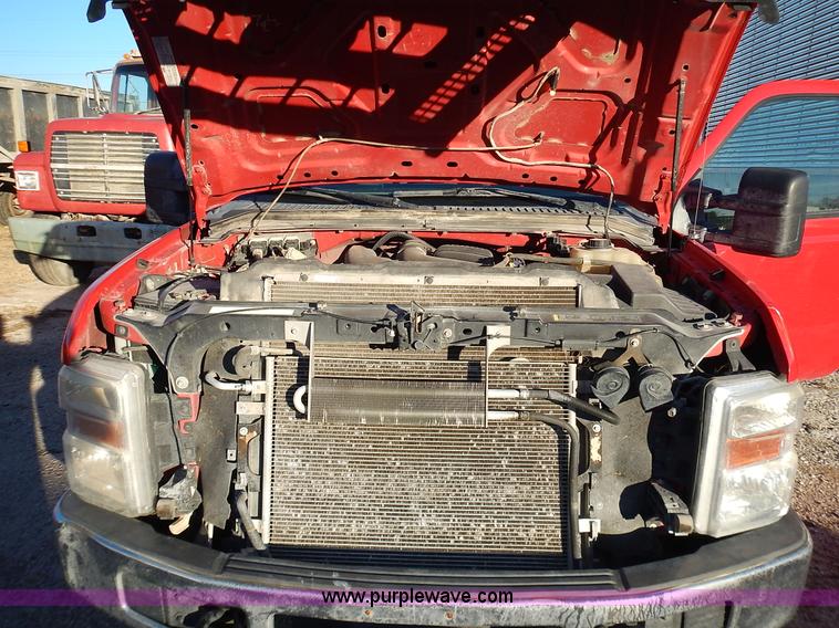 image for item L3605 2009 Ford F250 Super Duty XL Crew Cab pickup truck cab and chassis