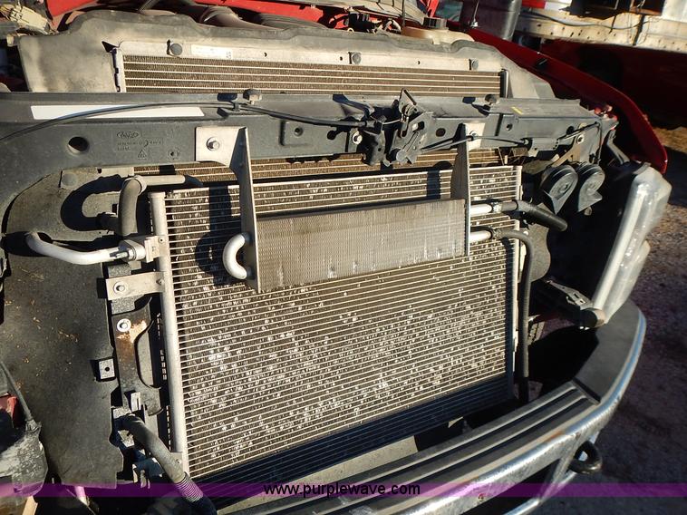 image for item L3605 2009 Ford F250 Super Duty XL Crew Cab pickup truck cab and chassis