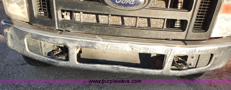 image for item L3605 2009 Ford F250 Super Duty XL Crew Cab pickup truck cab and chassis