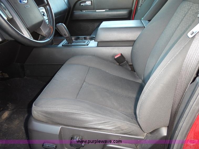 image for item L3634 2008 Ford Expedition XLT SUV