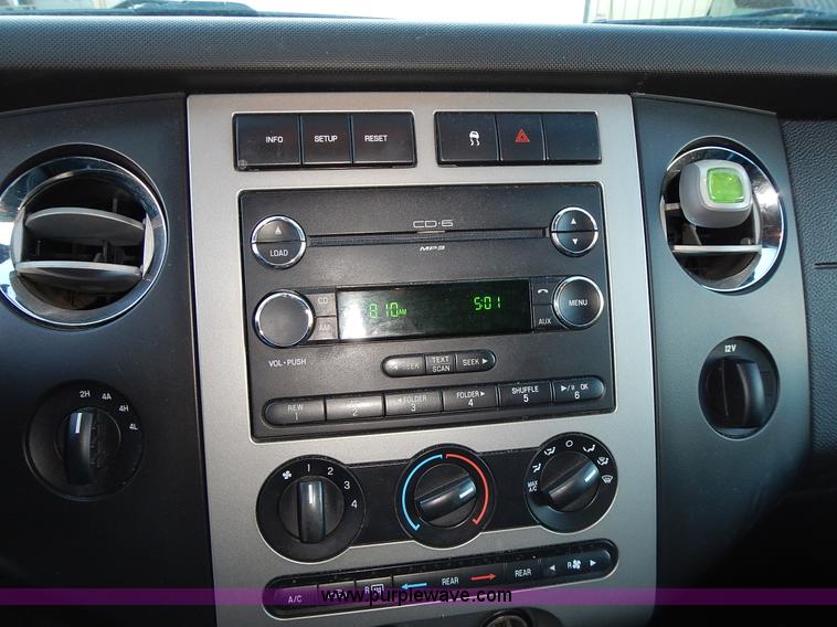 image for item L3634 2008 Ford Expedition XLT SUV