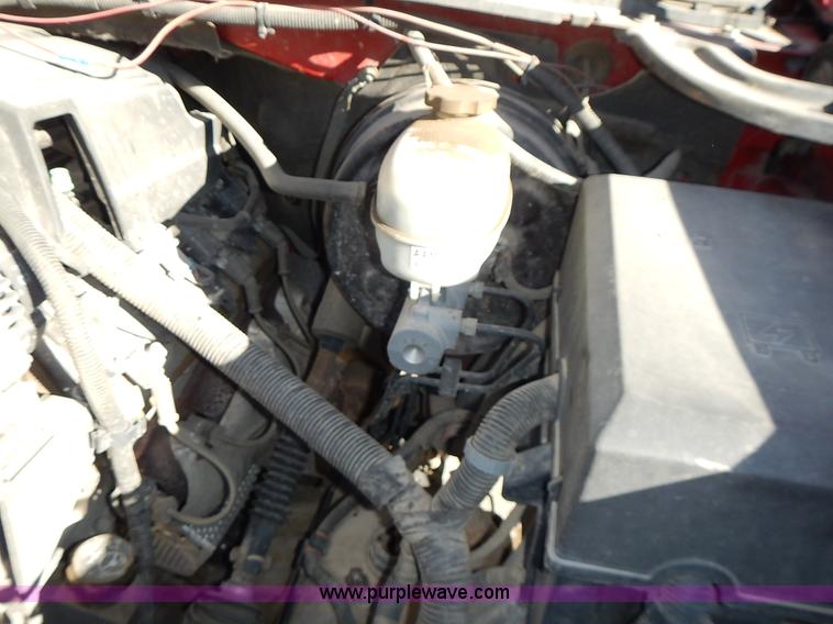 image for item L3638 2007 GMC Sierra 1500 Ext. Cab pickup truck