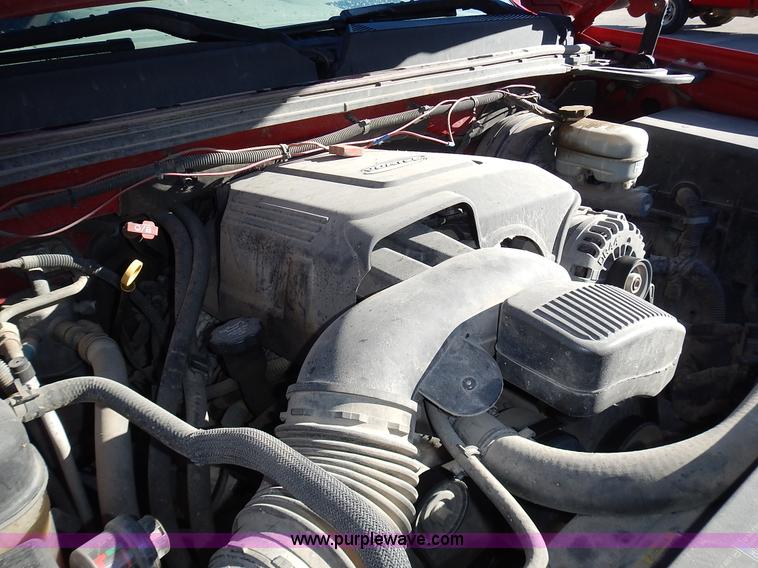 image for item L3638 2007 GMC Sierra 1500 Ext. Cab pickup truck