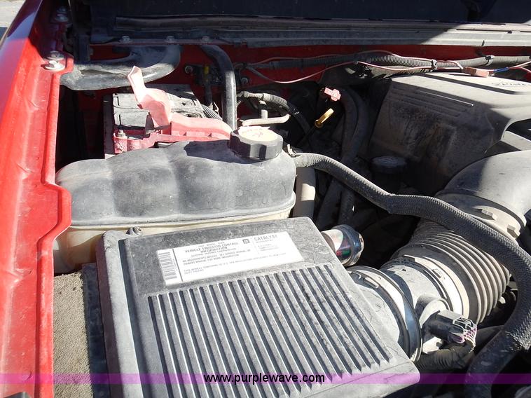 image for item L3638 2007 GMC Sierra 1500 Ext. Cab pickup truck