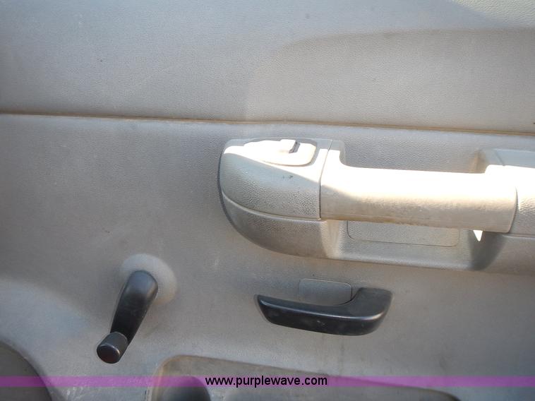 image for item L3638 2007 GMC Sierra 1500 Ext. Cab pickup truck