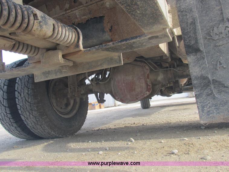 image for item L4229 1997 Ford F350 flatbed pickup truck