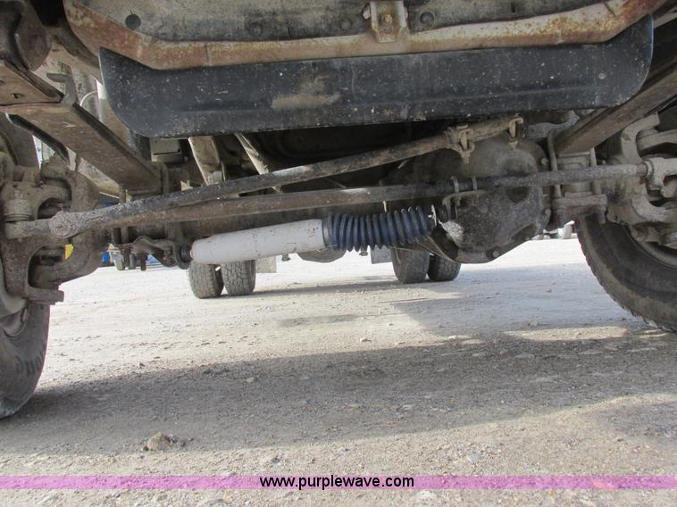 image for item L4229 1997 Ford F350 flatbed pickup truck