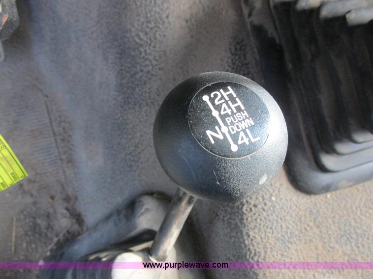 image for item L4229 1997 Ford F350 flatbed pickup truck