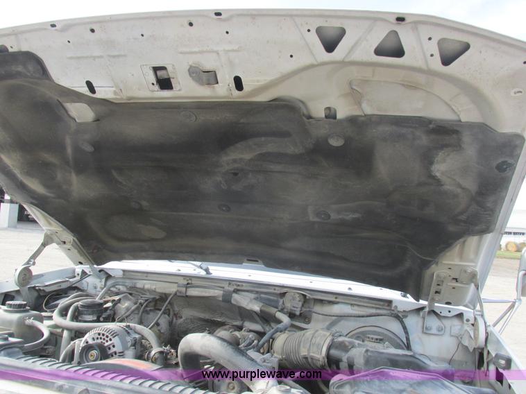 image for item L4229 1997 Ford F350 flatbed pickup truck