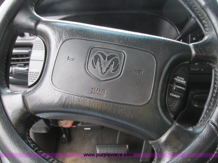 image for item L5378 2000 Dodge Ram 1500 Quad Cab pickup truck