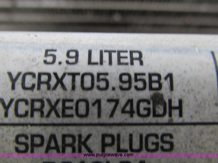 image for item L5378 2000 Dodge Ram 1500 Quad Cab pickup truck