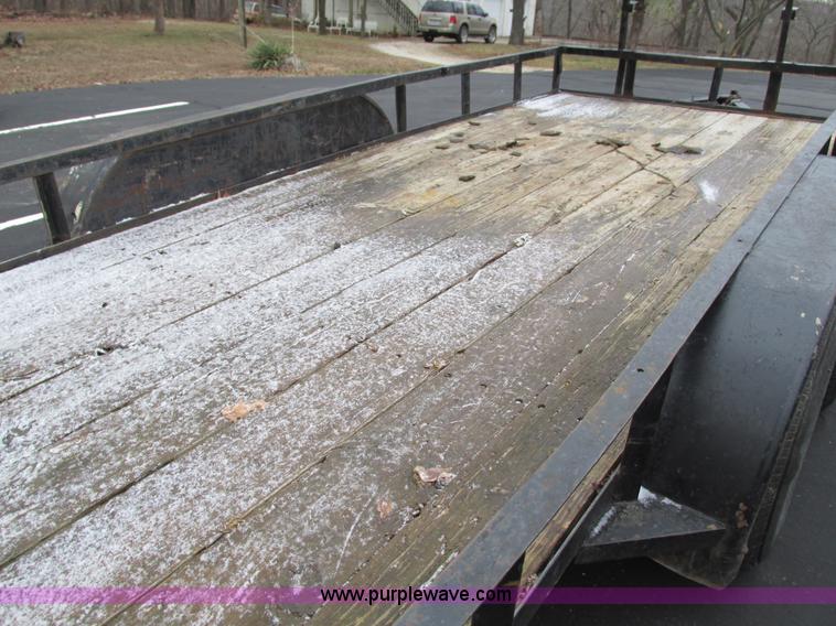 image for item L5379 2007 Star utility trailer