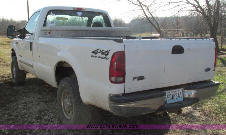 image for item L5381 2000 Ford F250 Super Duty pickup truck
