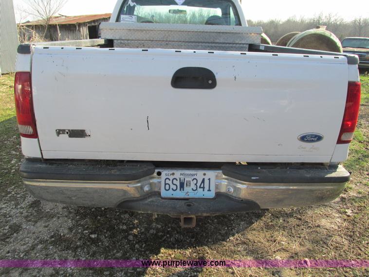image for item L5381 2000 Ford F250 Super Duty pickup truck