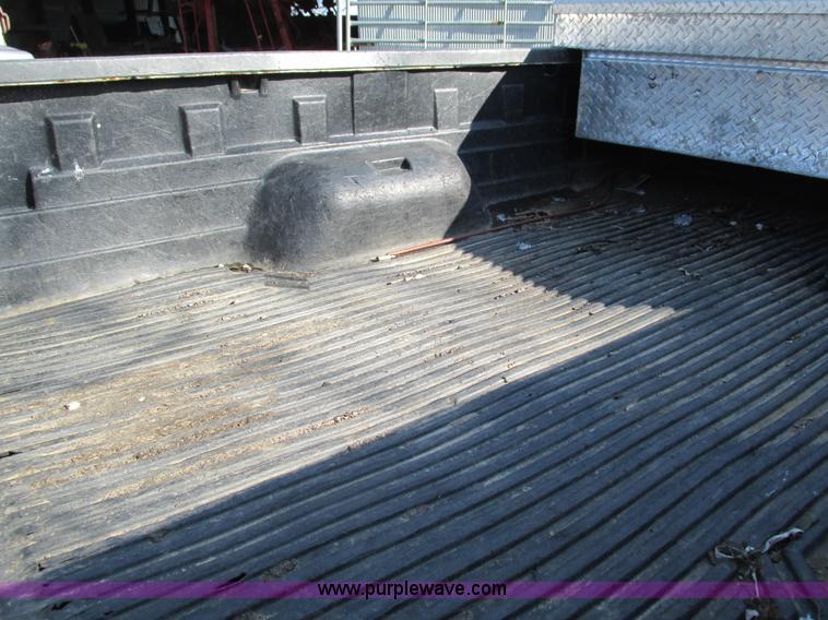 image for item L5381 2000 Ford F250 Super Duty pickup truck