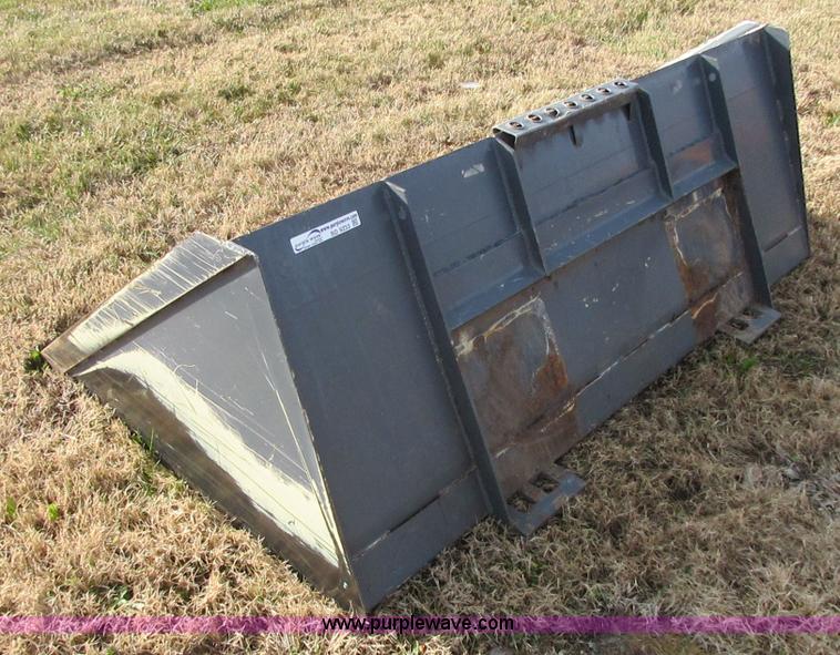 image for item BD9233 Skid steer bucket