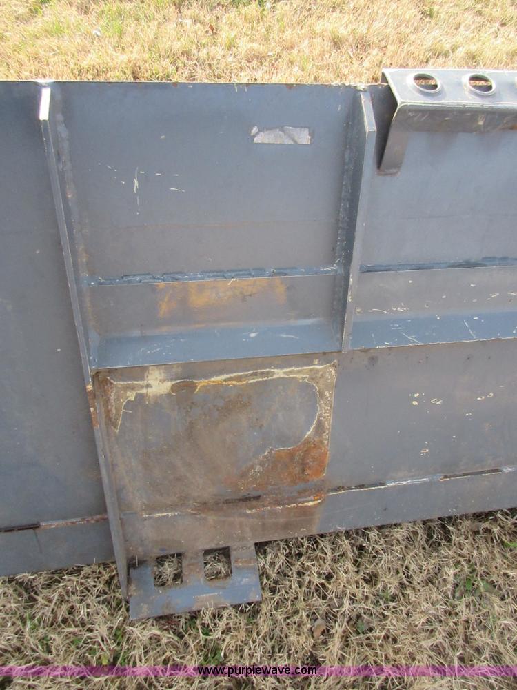 image for item BD9233 Skid steer bucket