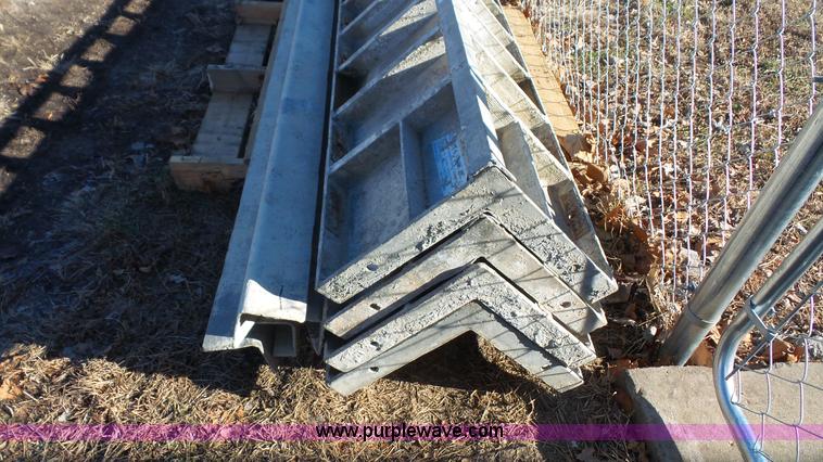 image for item BF9186 Aluminum concrete forms