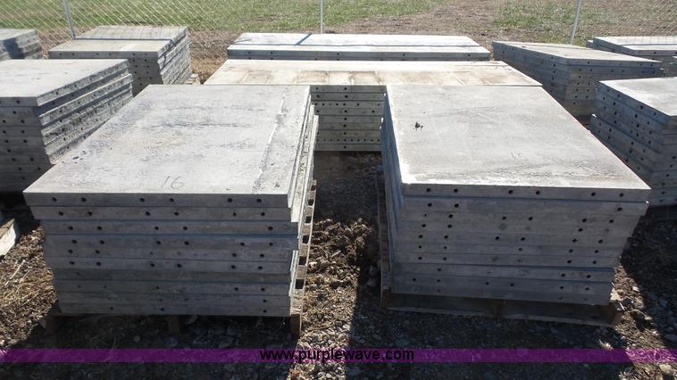 image for item BF9226 Wall-Ties and Forms aluminum concrete form panels