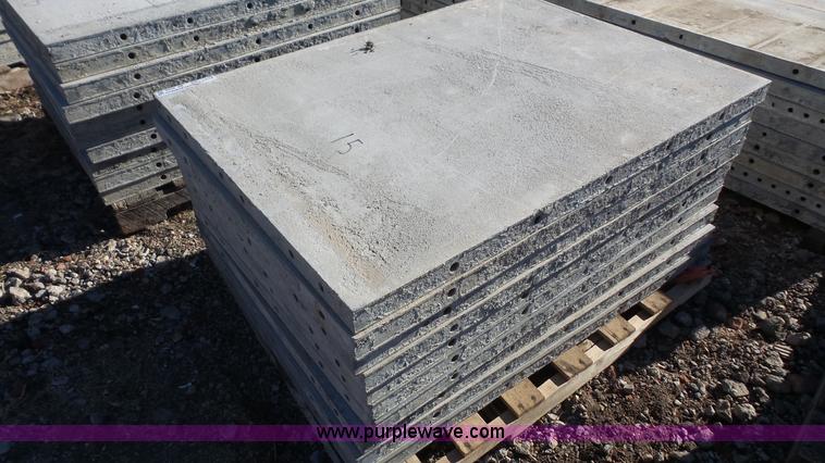 image for item BF9226 Wall-Ties and Forms aluminum concrete form panels