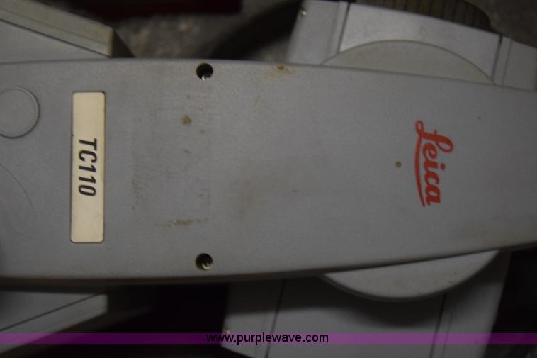 image for item BK9756 Surveying total station