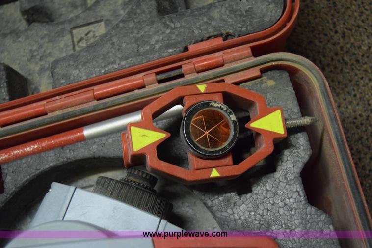 image for item BK9756 Surveying total station