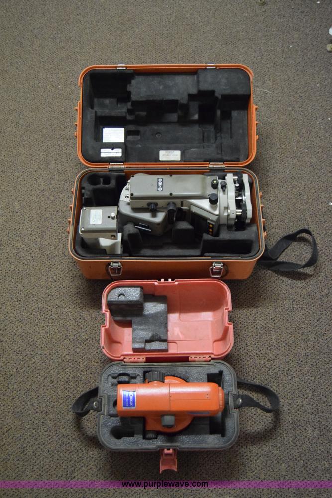 image for item BK9757 Surveying total station