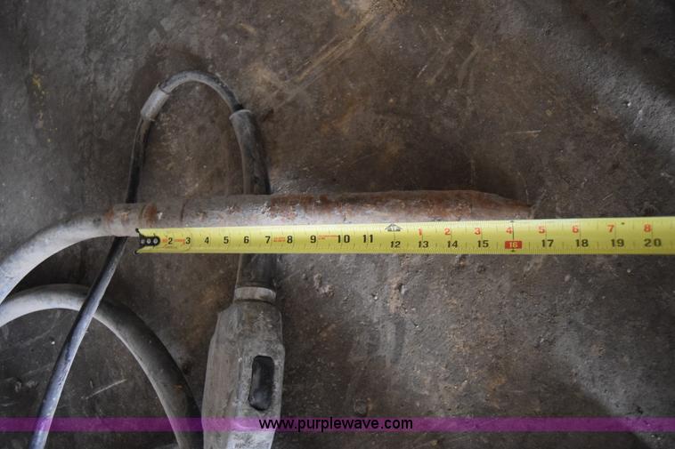 image for item BK9758 (4) concrete whips