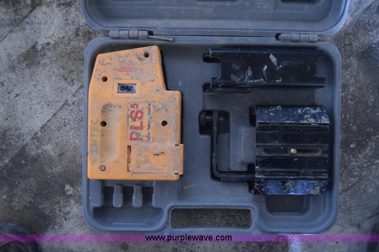 image for item BK9760 (21) assorted laser levels