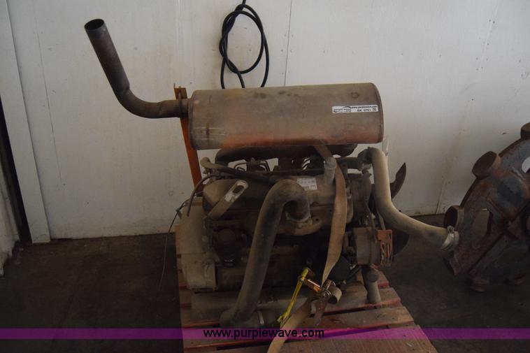 image for item BK9761 John Deere 4039DF001 four cylinder diesel engine