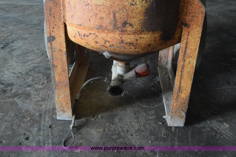 image for item BK9763 Schmidt sand blaster