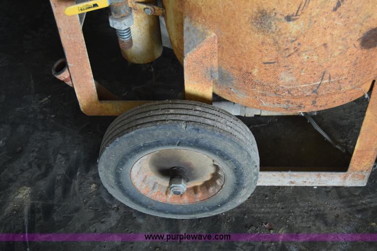 image for item BK9763 Schmidt sand blaster