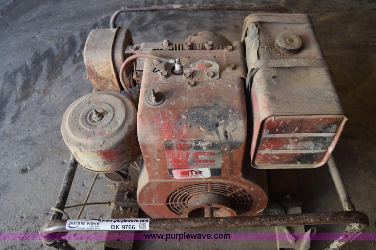 image for item BK9766 (2) Briggs & Stratton generators