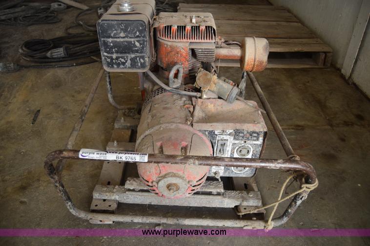 image for item BK9766 (2) Briggs & Stratton generators
