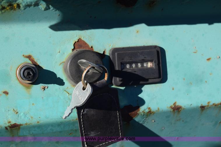 image for item BO9578 Whiteman HTN-31V-TCSL power trowel