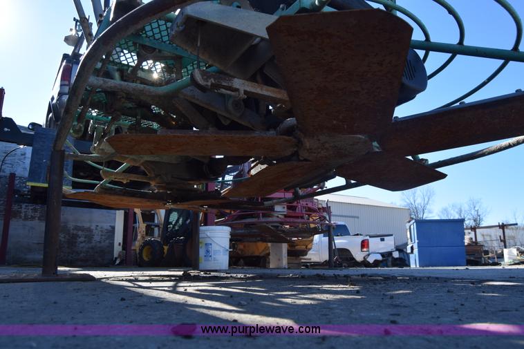 image for item BO9578 Whiteman HTN-31V-TCSL power trowel