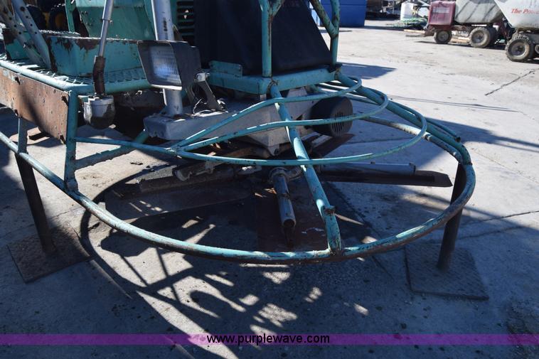 image for item BO9578 Whiteman HTN-31V-TCSL power trowel