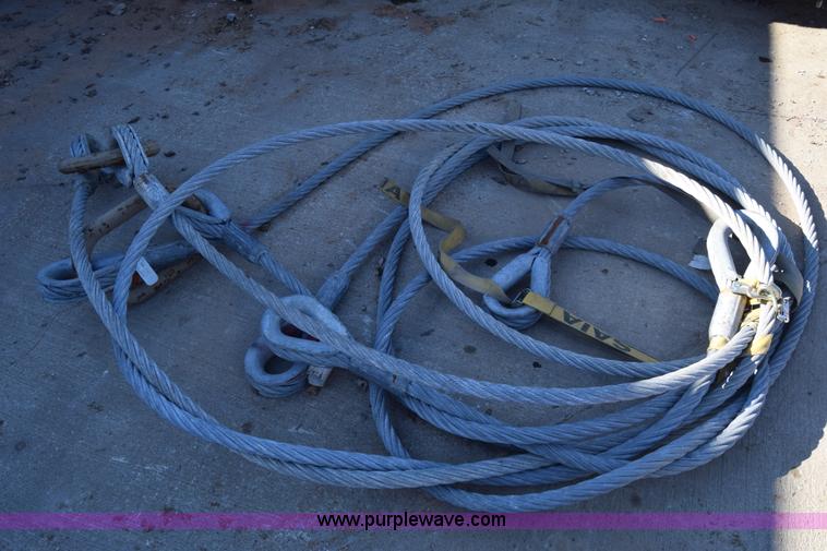 image for item BO9579 (2) Bishop cable chokers