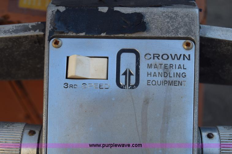 image for item BO9580 Crown WT-110-5 material handler