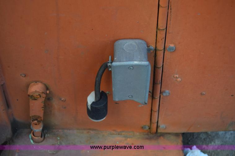 image for item BO9580 Crown WT-110-5 material handler